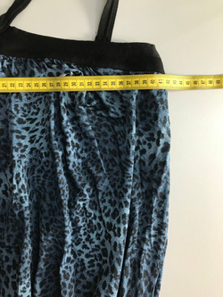 Платье Motivi обтягивающее, визуально на 44/46 размер