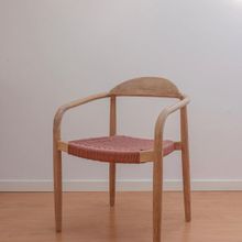 Стул Glynis массив эвкалипта с розовым сиденьем