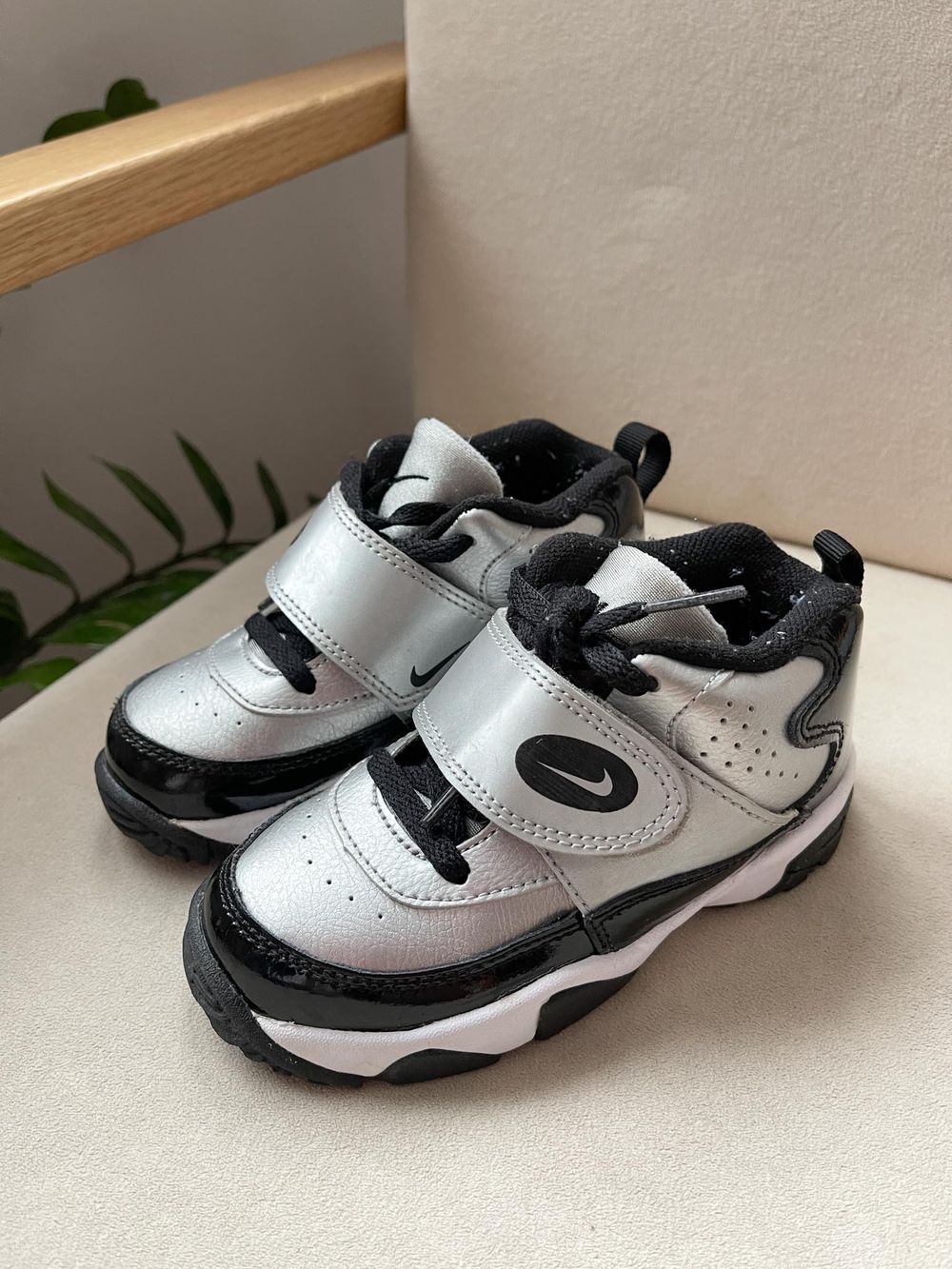 Кроссовки Nike