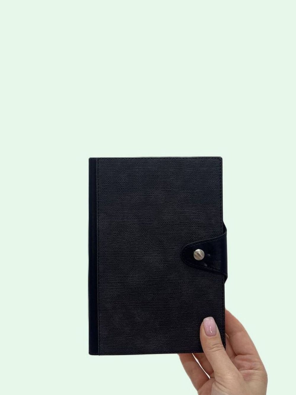 Блокнот А5 100 л. линейка на магнитной кнопке темно синий (201688323-2)