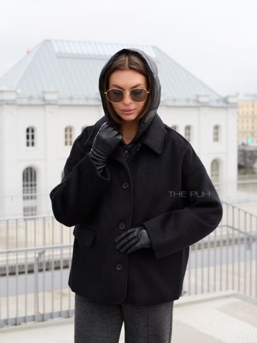 Черное пальто-пиджак с утепленным жилетом