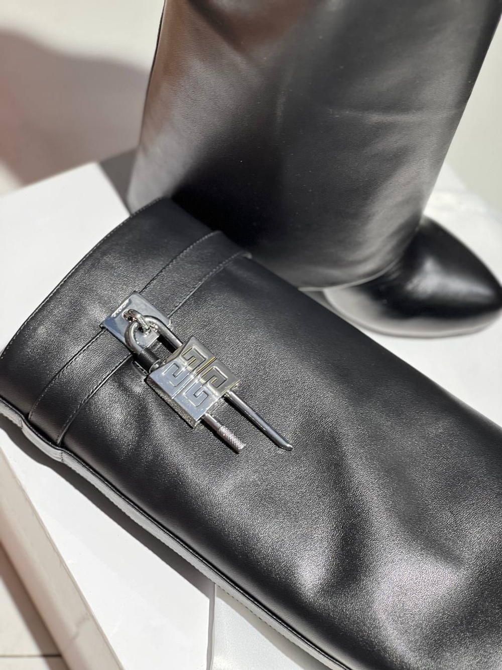 Сапоги Givenchy