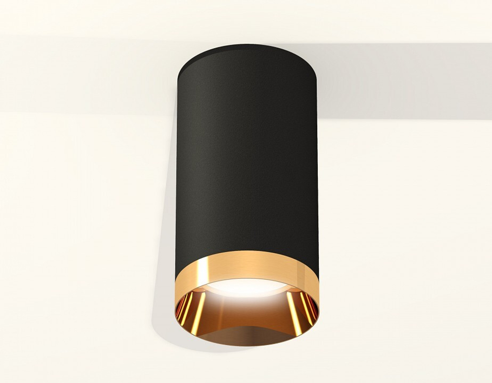 Накладной светильник Ambrella Light XS XS6323024