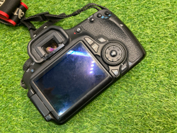 Canon 60D kit 50 1.8 II 52.300 кадров