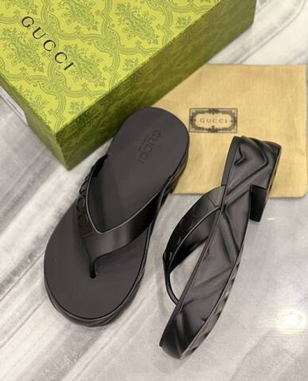 Шлепанцы Gucci