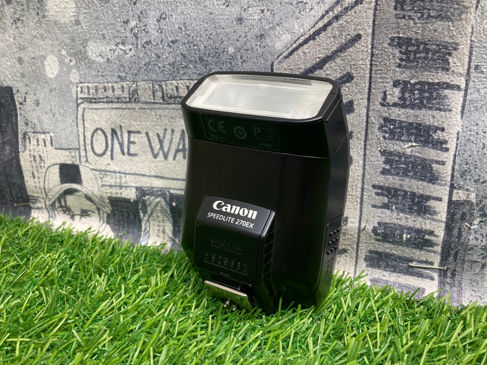 Canon Speedlite 270EX