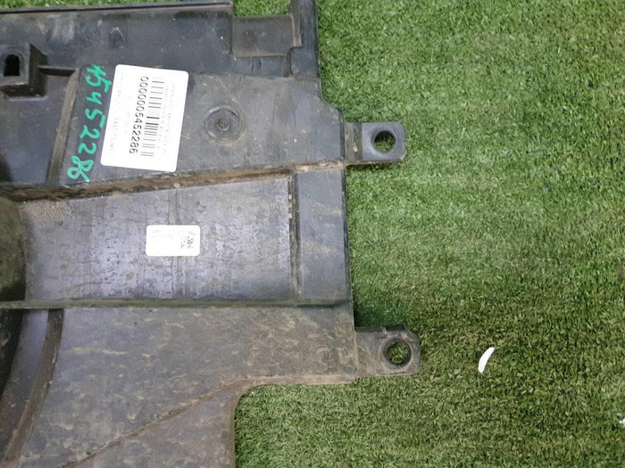 Диффузор с вентилятором Lada Granta (2011-2018)