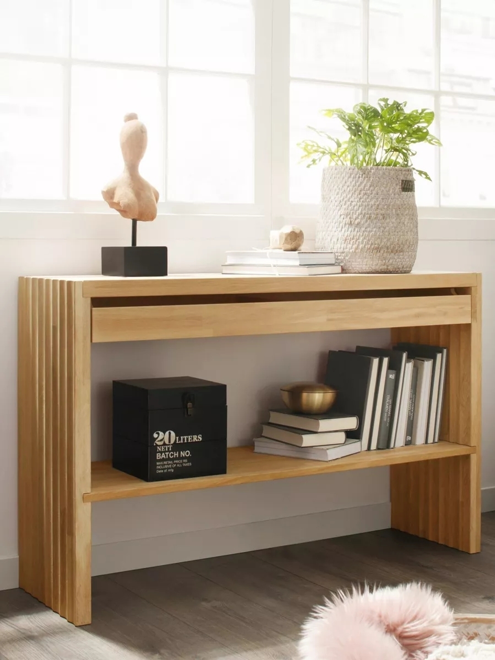 Консоль Розенбург из массива дуба