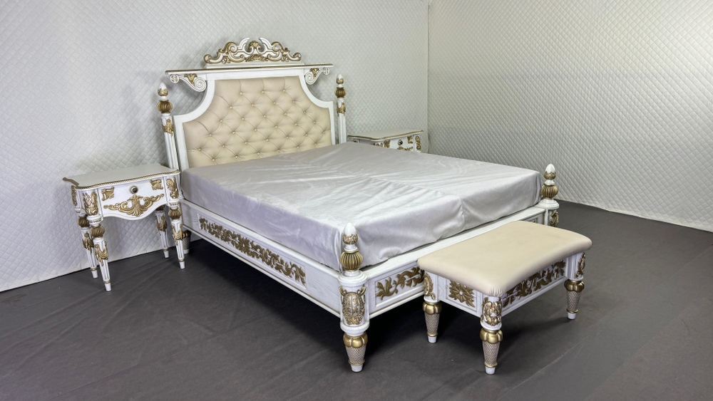 Набор мебели для спальни из натурального дерева "ДВОРЦОВЫЕ МЕЧТЫ"