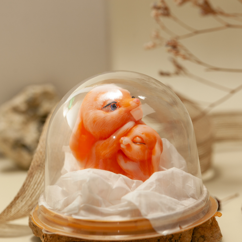 Мама с зайченком