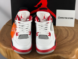 Air Jordan 4 OG Fire Red 2020