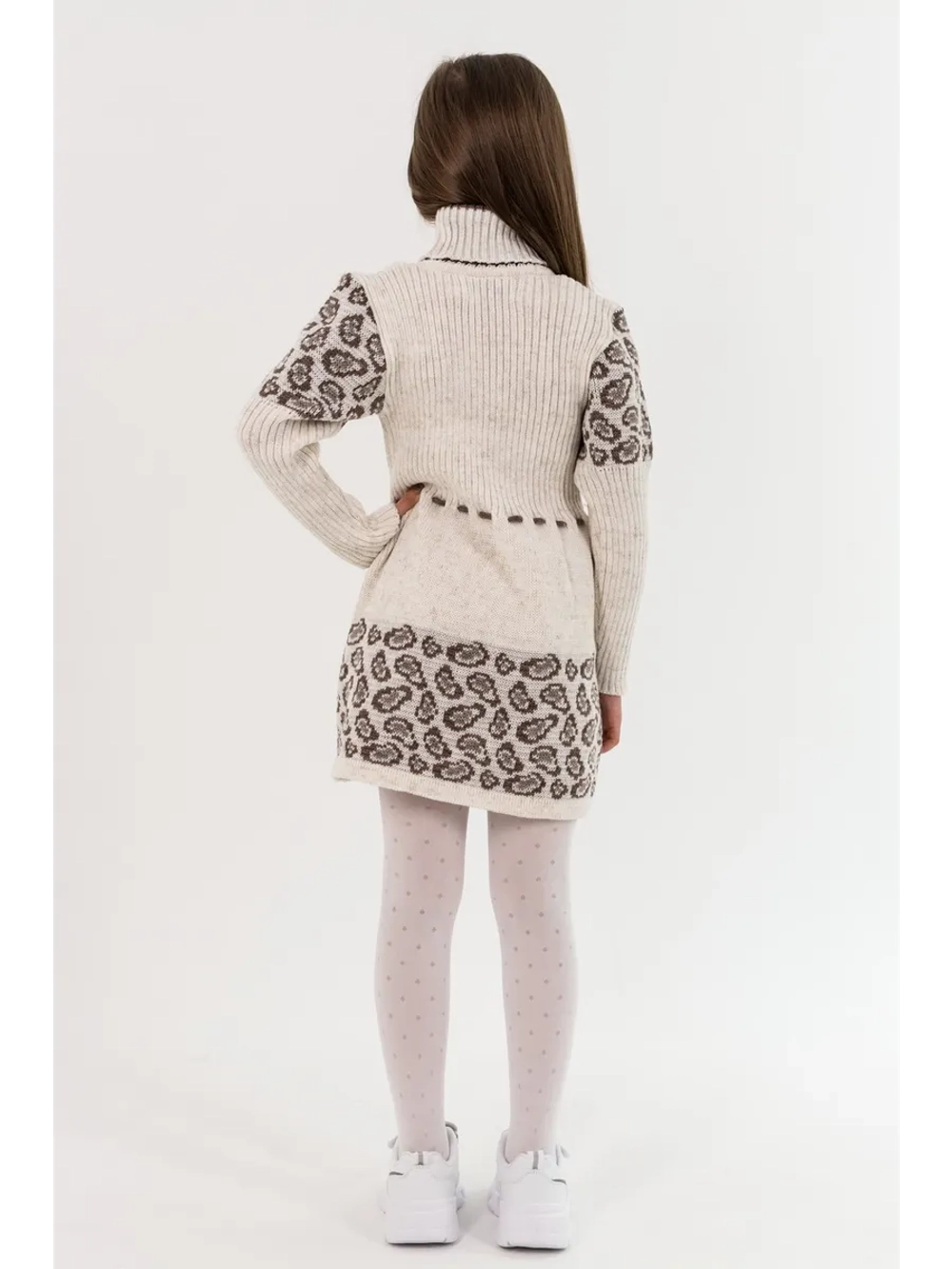 Платье вязаное