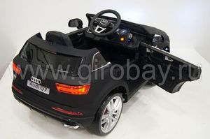 Детский электромобиль River Toys AUDI Q7 QUATTRO черный фото №5