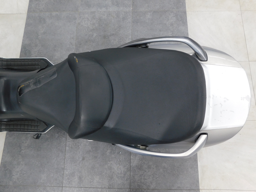 Suzuki Skywave 650 , 2002