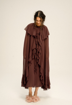 Комбинация с прозрачным кейпом