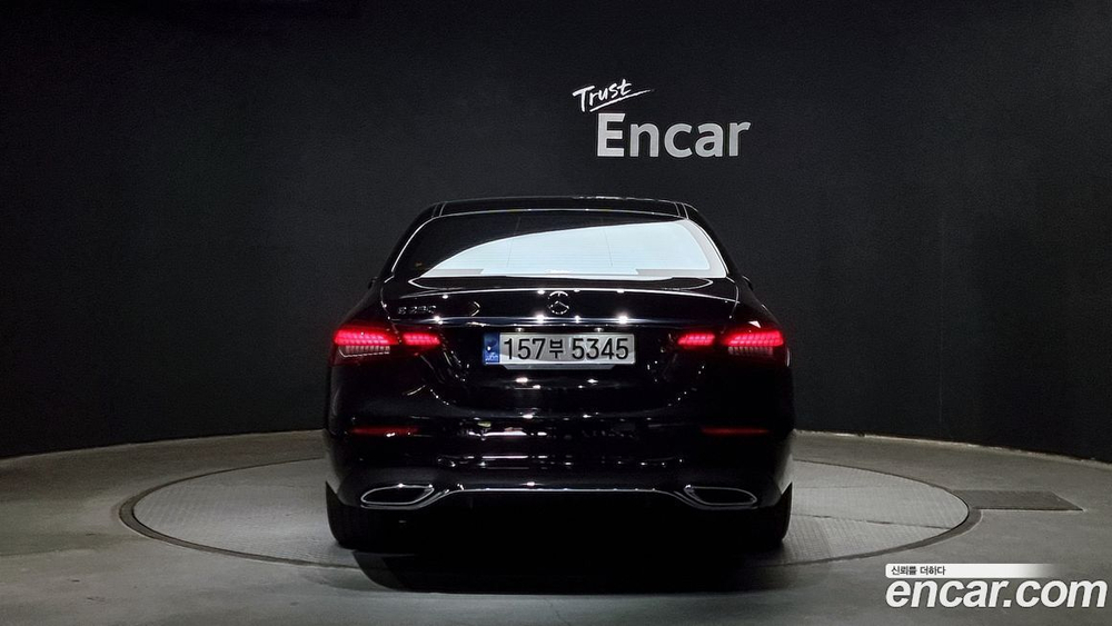 Mercedes-Benz E-Class W213 E250 AMG Line (10.2022)