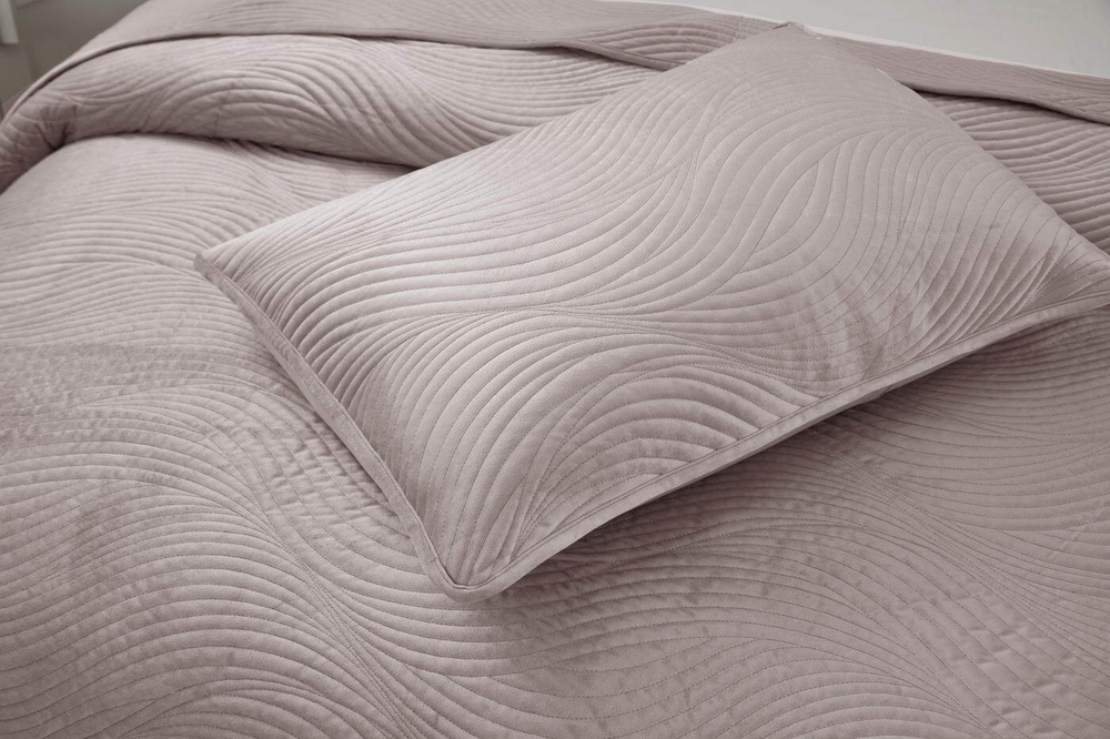 Покрывало 240х260 и 2 наволочки 50x70 Sofi De MarkO Жизель сиреневое