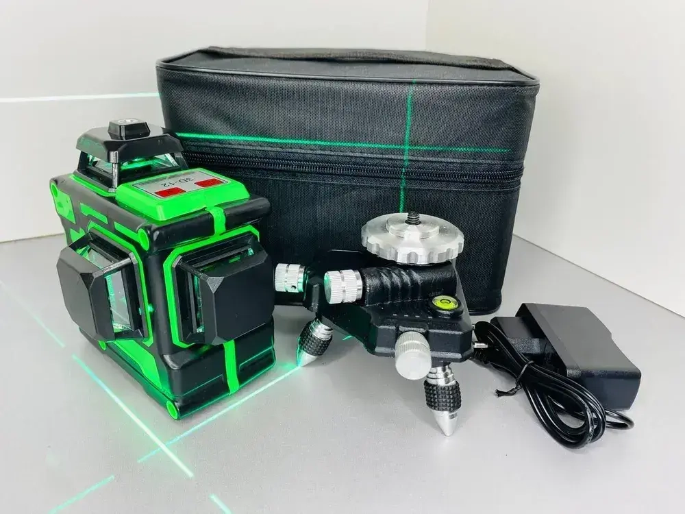 Лазерный уровень/нивелир Hilda 3D 12 линий зеленый луч Хилда