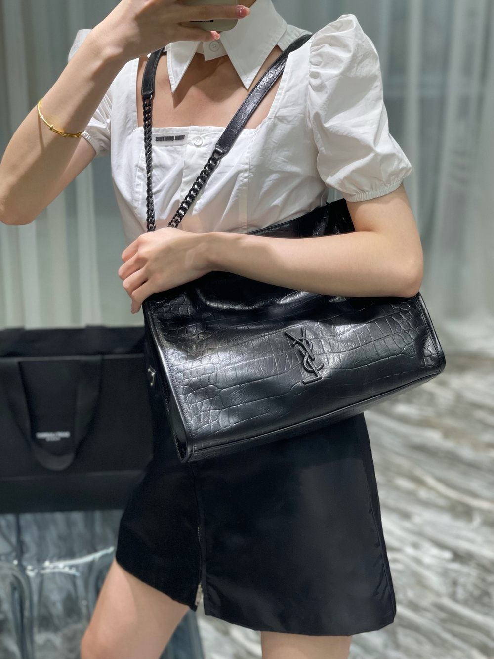 Yves Saint Laurent Niki Shopping Bag 33 cm