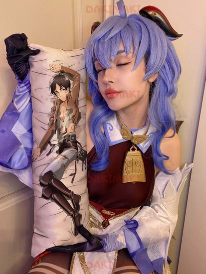 Мини дакимакура Эрен Йегер и Леви Аккерман из Атака Титанов арт. M0310, 60х20 см