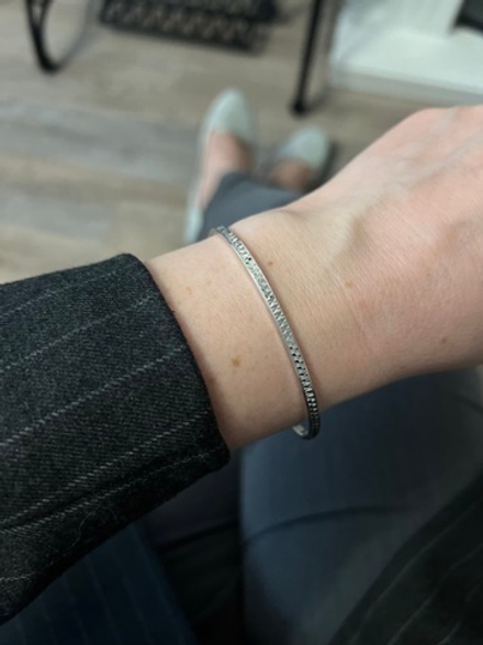 Браслет узкий обруч Trifari