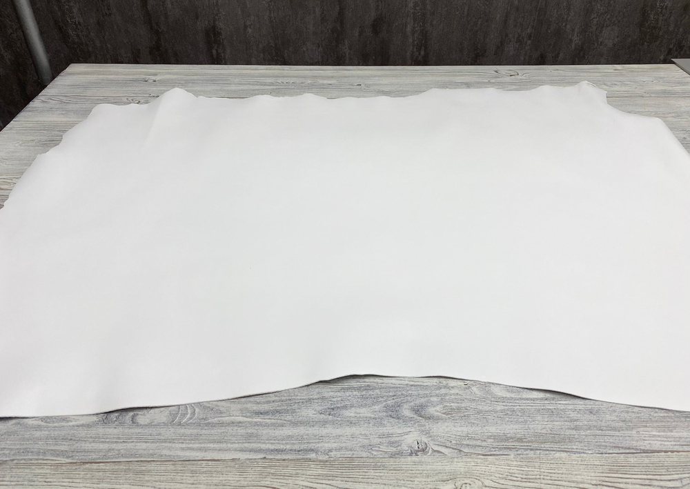 Vacchetta Prima White (1,0-1,2 мм), цв. Белый, натуральная кожа