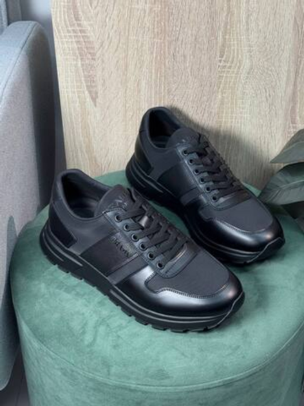Кроссовки Prada