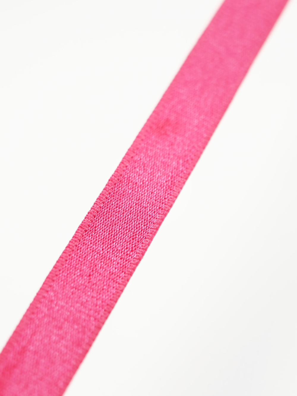 Резинка бретелечная малиново-красная глянцевая ширина 10 мм