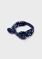 футболка с повязкой на голову