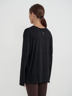 Лонгслив Weekend Black