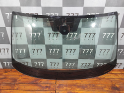 Стекло лобовое Skoda Kodiaq 16-22 Б/У Оригинал