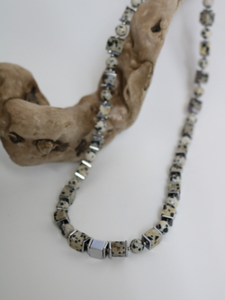 Чокер "Пятна судьбы" с яшмой