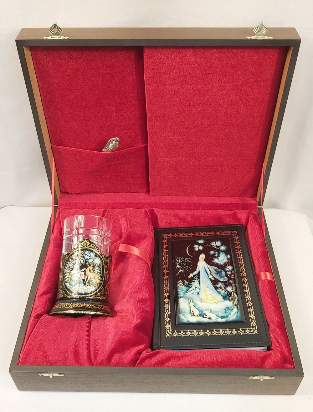 Коллекционный чайный набор с ежедневником "Снегурочка" (Ручная роспись Палех) в фуляре