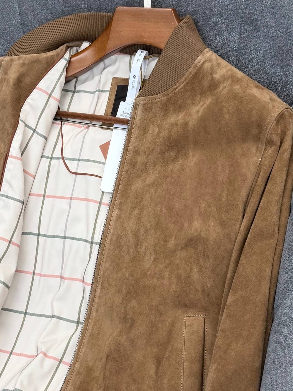 Замшевая куртка Loro Piana