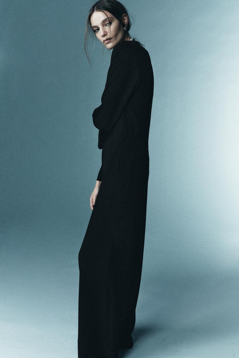 ZARA КОМБИНЕЗОН С ДЛИННЫМИ РУКАВАМИ, ЧЕРНЫЙ