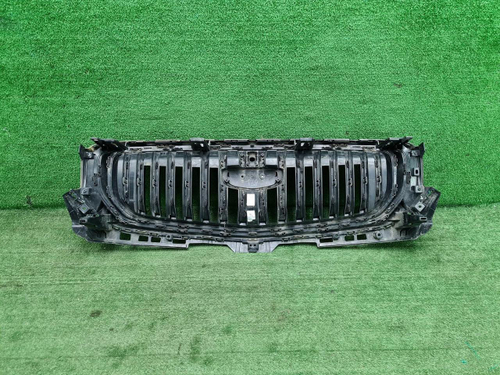 Решетка радиатора Geely Monjaro (2021-н.в.)