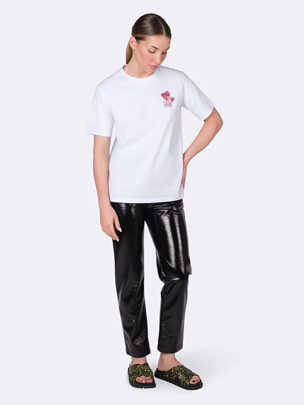 Футболка женская Антон тут рядом "OLA OLA отстой" OLA OLA