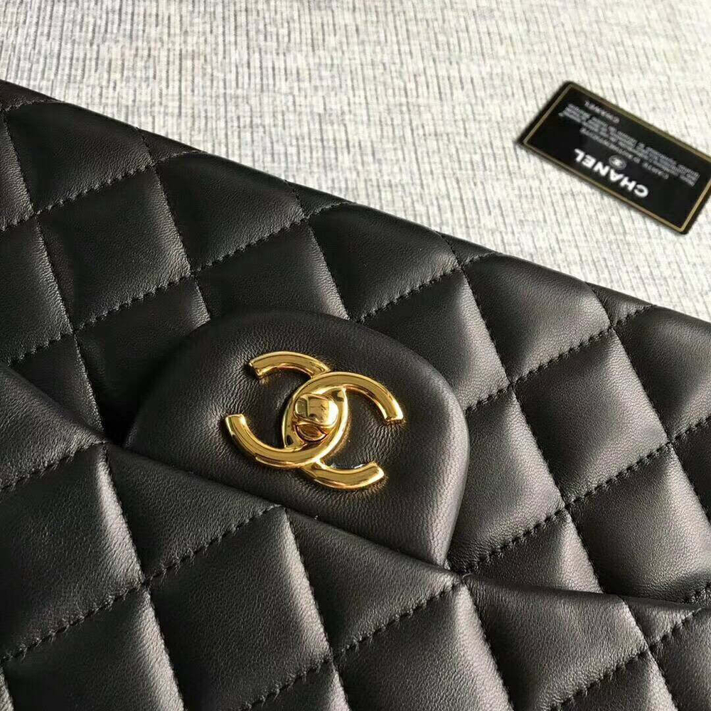 Chanel Flap 30 cm