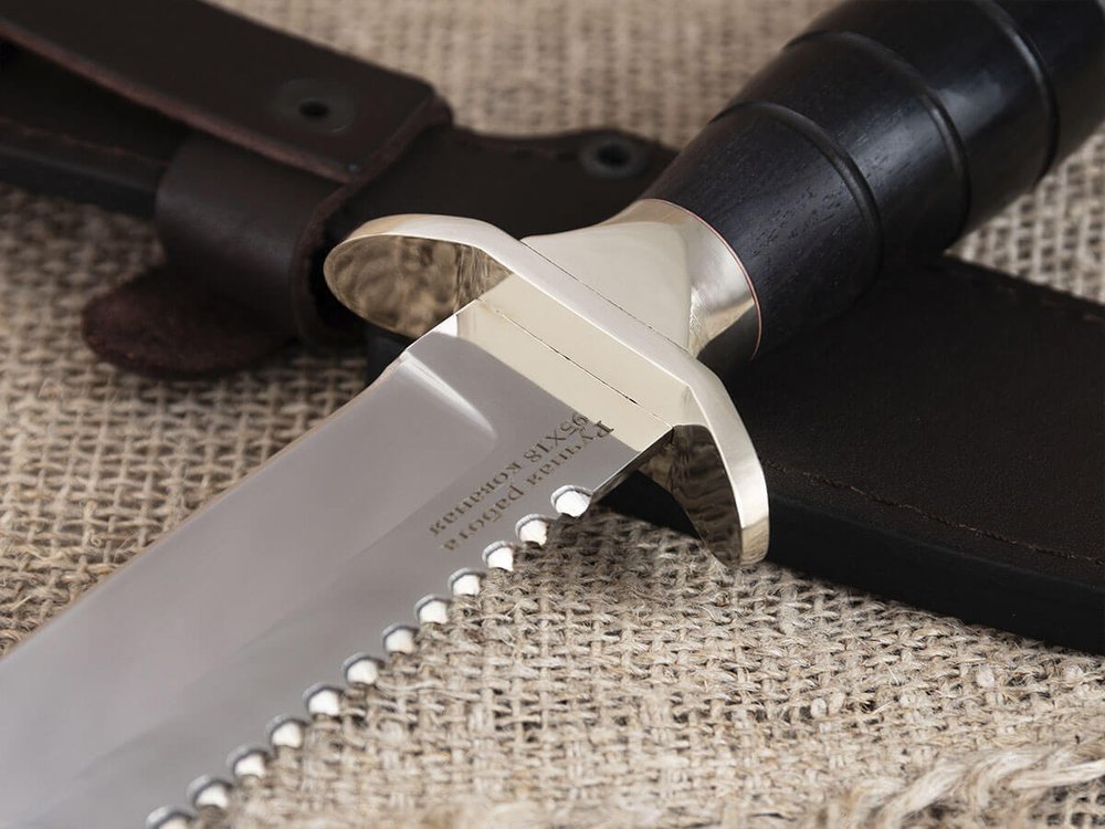 Нож «ВДВ», сталь 95х18, резная рукоять из черного мореного граба