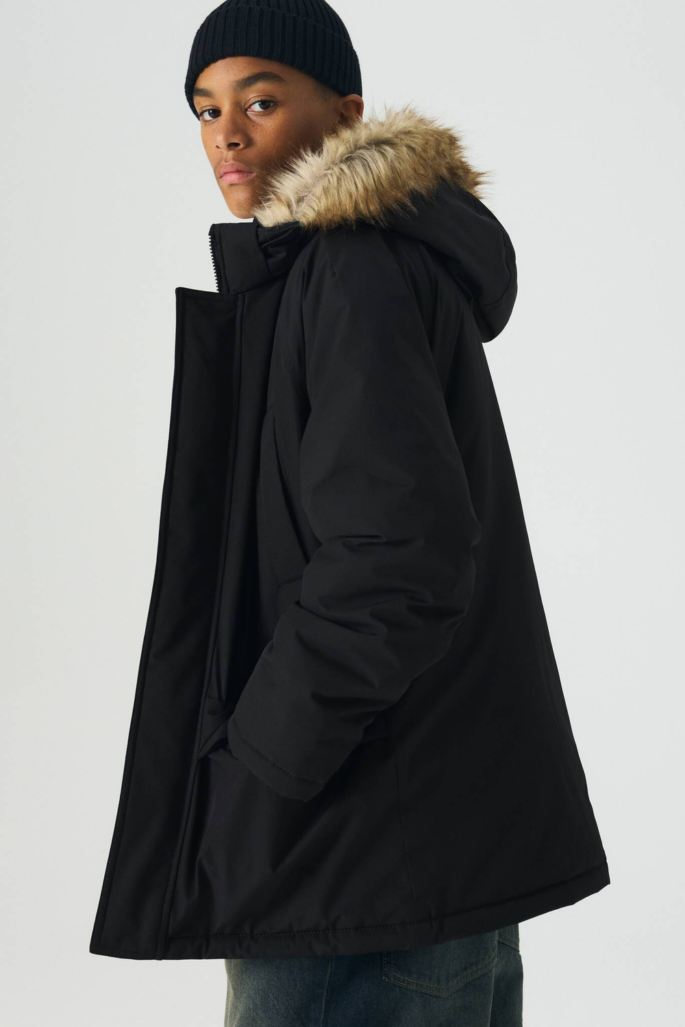 H&M Утеплённая парка, черный