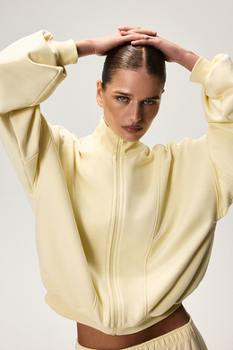 Олимпийка с рельефными швами Ваниль