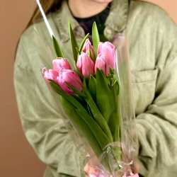 Букет из тюльпанов