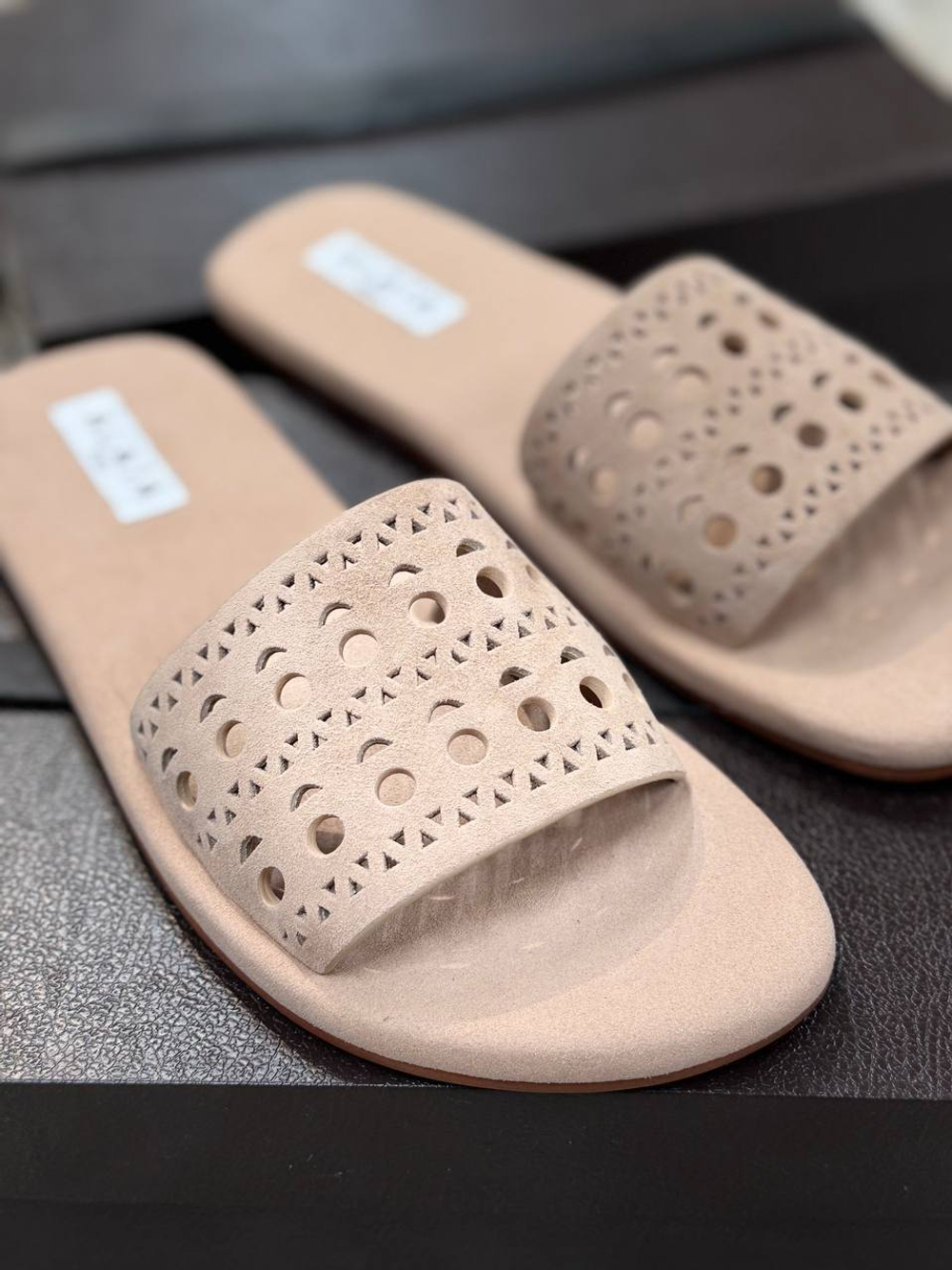 Шлепанцы Alaia