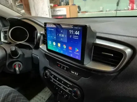 Магнитола для KIA Ceed 2018-2020 - Vaycar VA27-3267 на Android 13, 8-ядер, 2Гб-32Гб, 4G SIM-слот