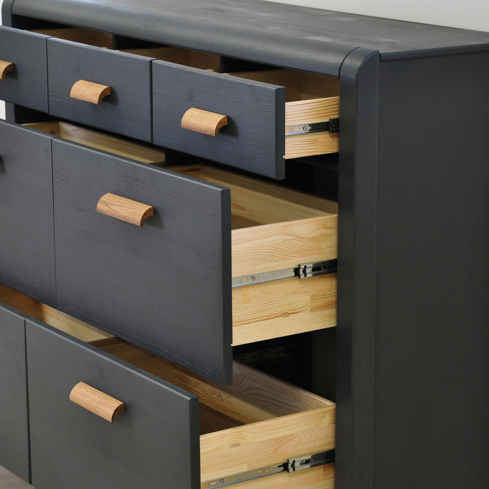 Комод 7 ящиков Мадейра из массива сосны, серый