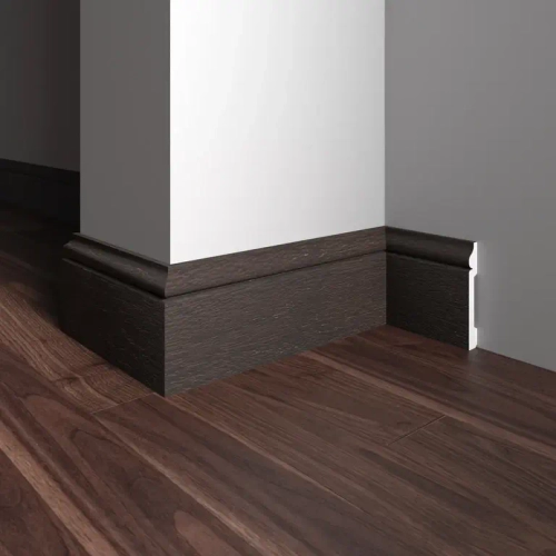 005-93SH Напольный плинтус (79*13*2400мм)/24шт, шт