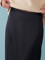 ЮБКА САТИНОВАЯ С ПЕРЬЯМИ BLACK