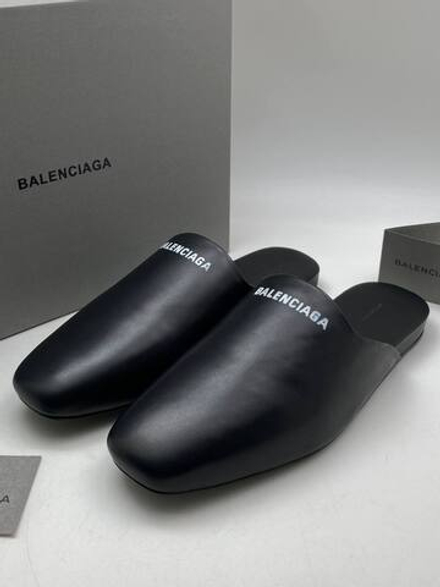 Тапки Balenciaga