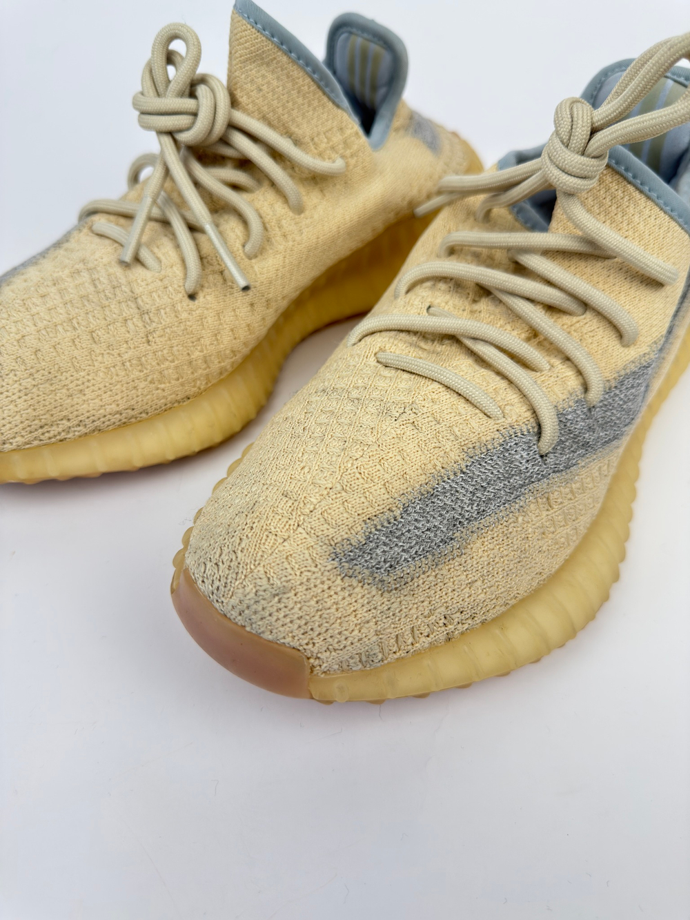Кроссовки Adidas Yeezy boost