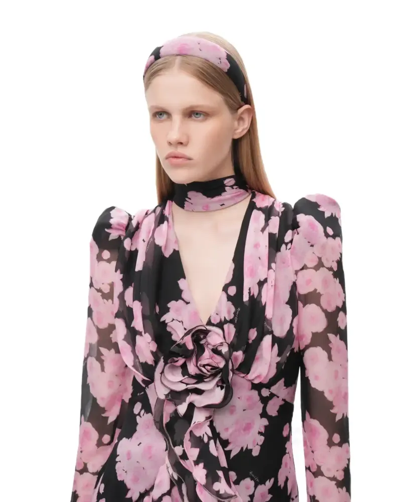 Noelia, ободок широкий из черного шифона с крупными розовыми цветами